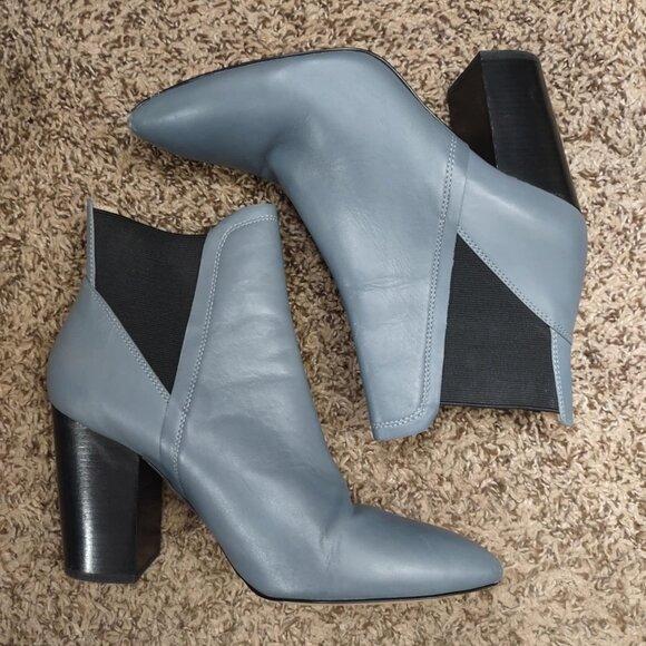 Women's Size 5 Blue Leather Pointed Toe Ankle Boots Block Heel Minimalist Street - Picture 1 of 7